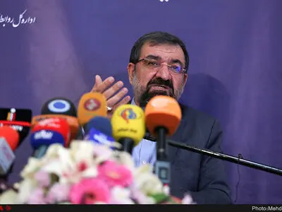سند اقتصاد مقاومتی از مدت‌ها قبل روی زمین مانده است/ نسل سوم منتظر نباشند فرش قرمز جلوی پایشان پهن کنند/ ۱۵۰ نفر در کشور متخصص چتربازی هستند
