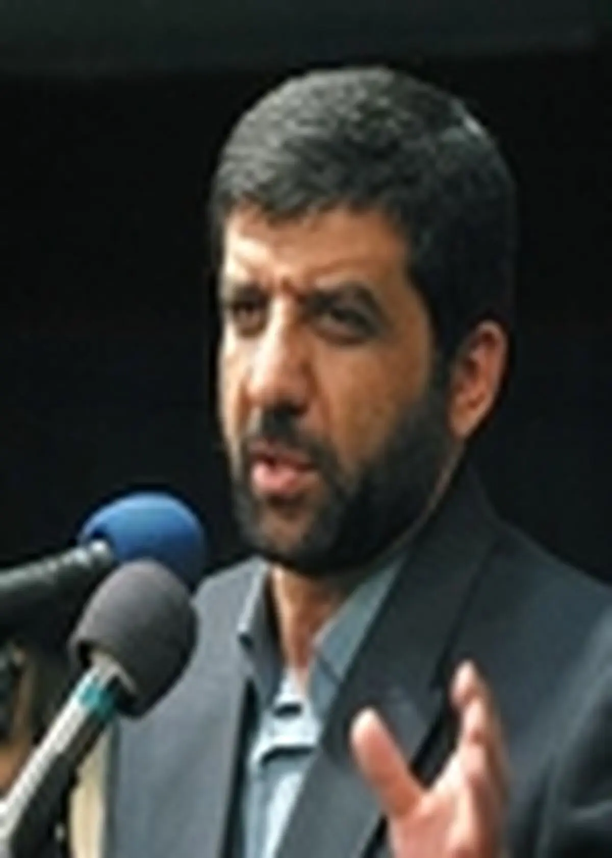 ضرغامی: خون‌های پاک شهدا استکبار را از جهان محو می‌کند