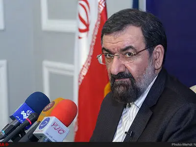 رضایی: ترامپ آمریکا را در سراشیبی تجزیه قرار داده است