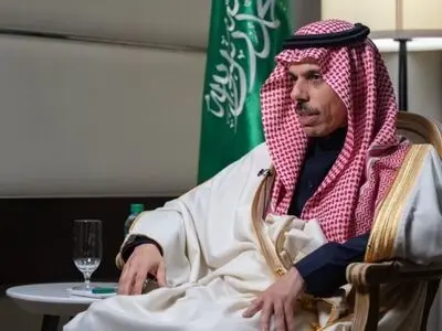 گفت و گوی تلفنی وزرای خارجه عربستان و بریتانیا درباره بحران غزه و سودان