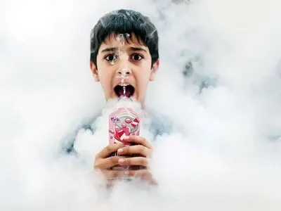 باز شدن پای نوشیدنی‌های دودزا به مدارس 
