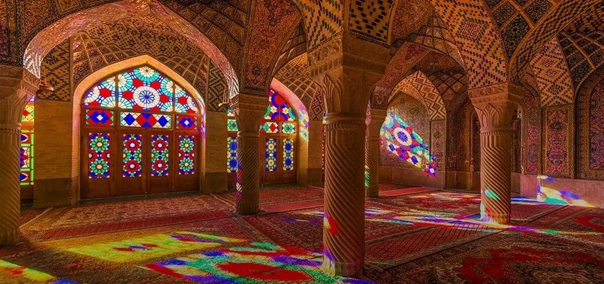 نکته‌هایی که برای رزرو هتل در شیراز باید بدانید