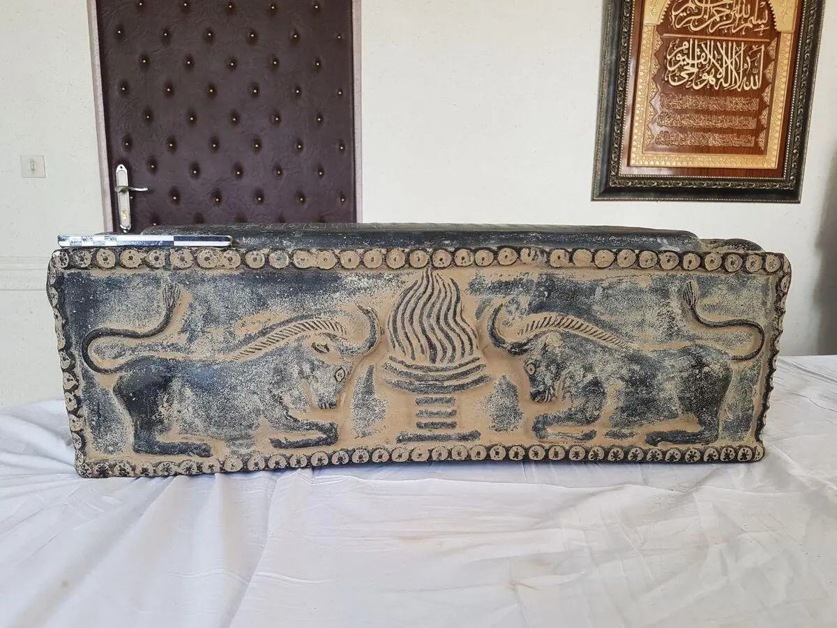 قاچاقچی‌ها، یک میلیارد تومان روی تابوت جعلی قیمت گذاشته بودند