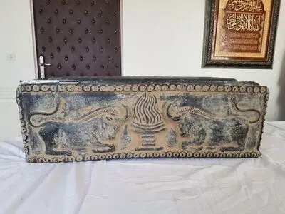 قاچاقچی‌ها، یک میلیارد تومان روی تابوت جعلی قیمت گذاشته بودند