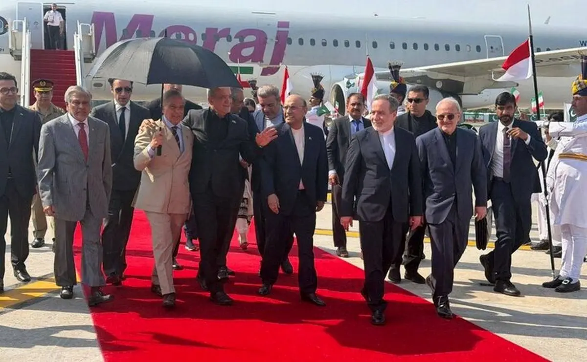 پزشکیان وارد پاکستان شد