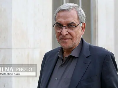 واکنش وزیر بهداشت به گزارش کمیسیون بهداشت/ ارز ترجیحی برای دارو پرداخت شد