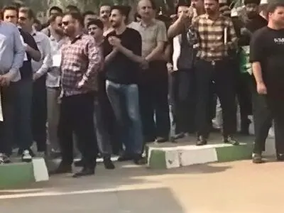تجمع پرستاران و کادر درمان کرمانشاه/ مطالبات معوق را بپردازید