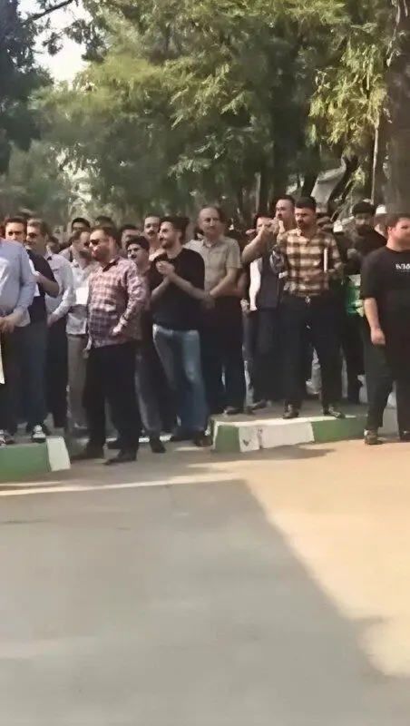 تجمع پرستاران و کادر درمان کرمانشاه/ مطالبات معوق را بپردازید