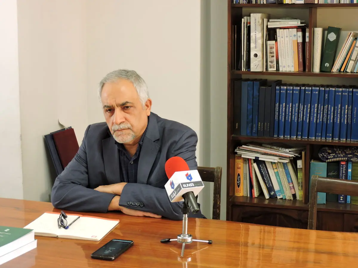 دولت برای اتحاذ هر تصمیمی در صنعت چرم با صنوف مشورت کند 