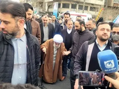حضور حجت‌الاسلام جنتی در راهپیمایی ۲۲ بهمن