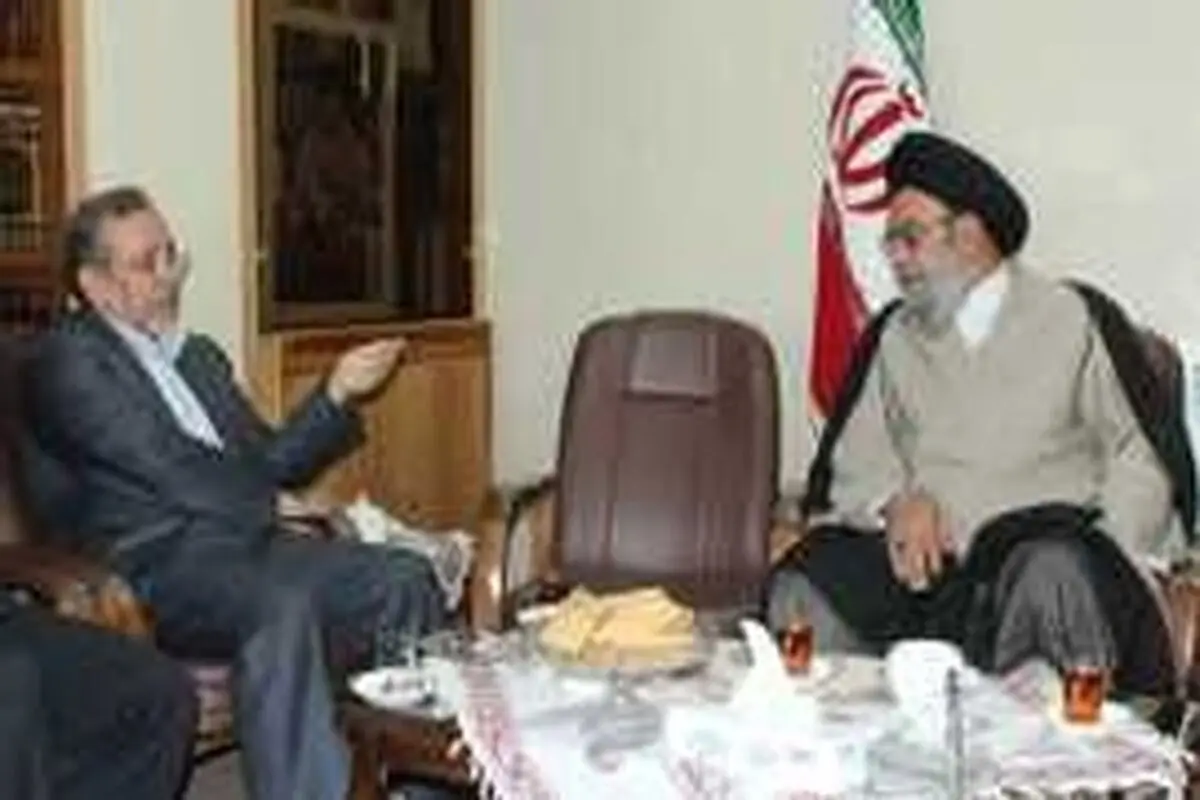 باز بودن درهای استانداری برای حل مشکلات مردم یک ضرورت است