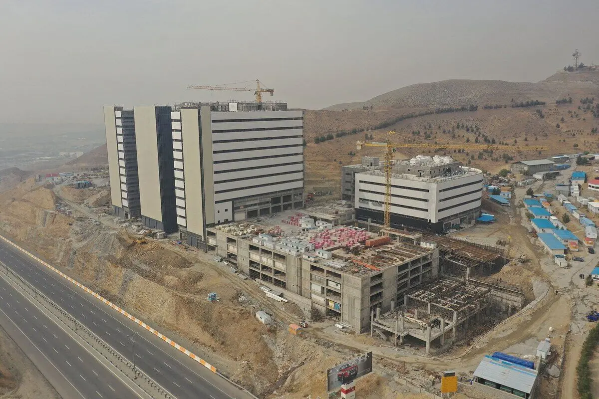 مشکل سند بیمارستان نوین شریعتی با پیگیری دادگستری استان تهران رفع شد