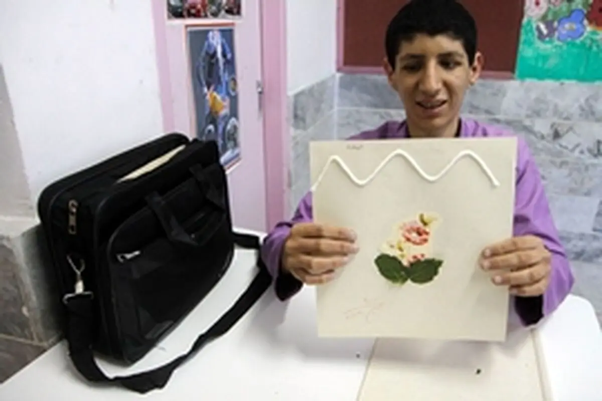 خدمات توانبخشی به ۶۵۰ نابینای زنجانی ارائه می‌شود