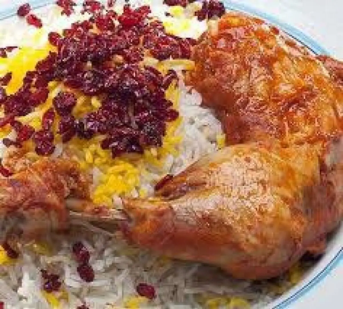 مسمومیت ۶۱ نفر در مراسم ترحیم در صومعه سرا