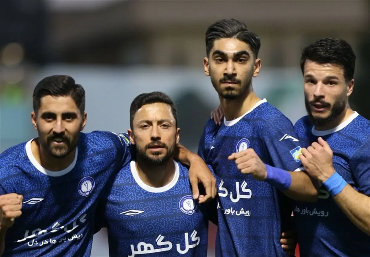 ادامه روند ناکامی پرسپولیس/ گل گهر به صدر رسید