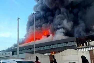 آتش‌سوزی در انبار کاله مازندران مهار شد؛ خطر برخورد با مخزن آمونیاک رفع شد