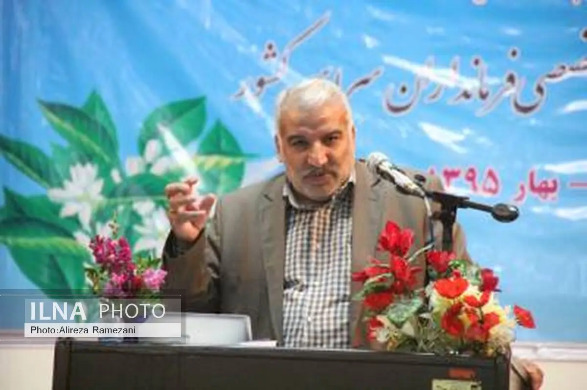 وجود ارز دو نرخی موجب رانت و فساد در اقتصاد کشور می شود