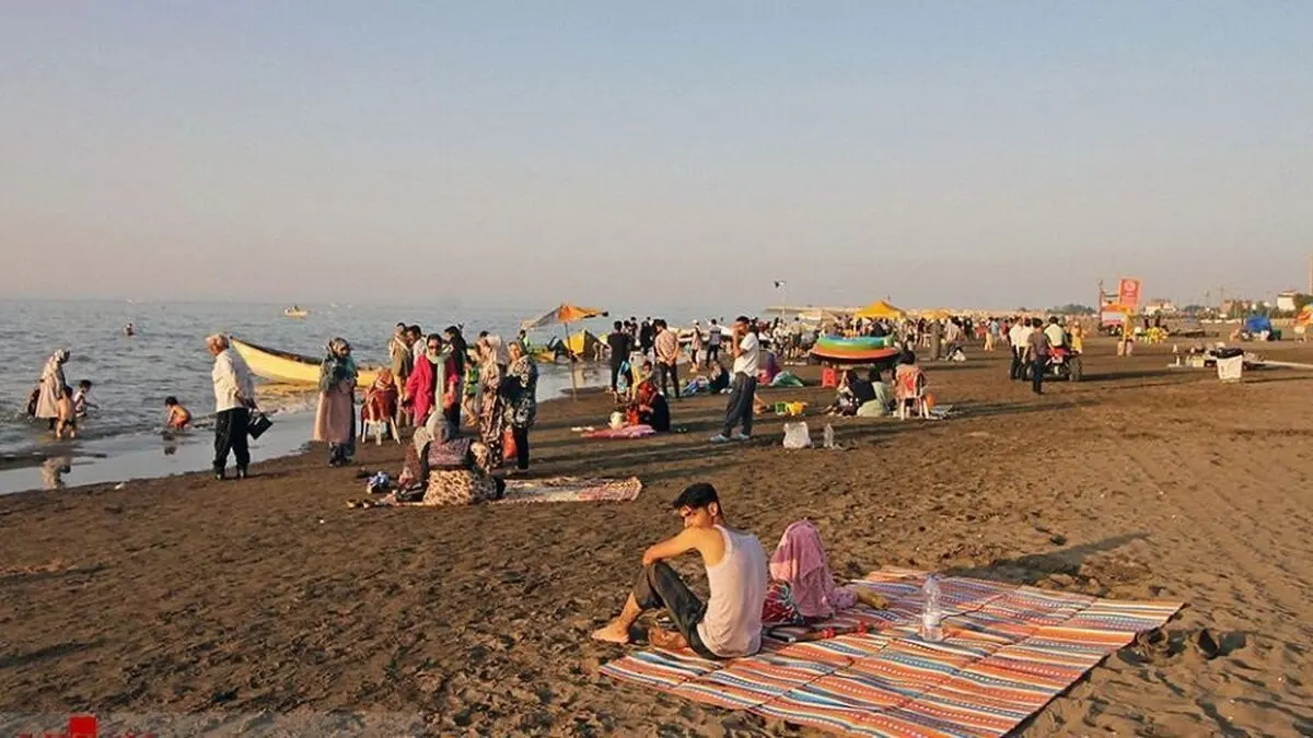 سونامی مسافران در روزهای کرونایی مازندران/ مراکز غیرمجاز فعال شده‌اند/ حضور نگران‌کننده مسافران در سواحل و دریا/ صادرات صنایع دستی استان چمدانی است/ غار اسپهبد خورشید پایگاه میراث فرهنگی می‌شود
