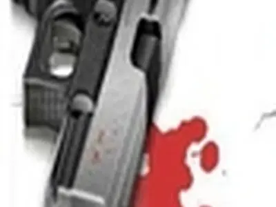 دو کارگر نیوزلندی با شلیک اسلحه قاتل فراری کشته شدند