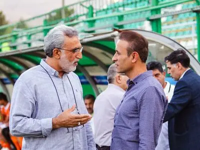 فوتبال نه، پخش فیلم سینمایی خسته کننده در فولاد آره‌نا!