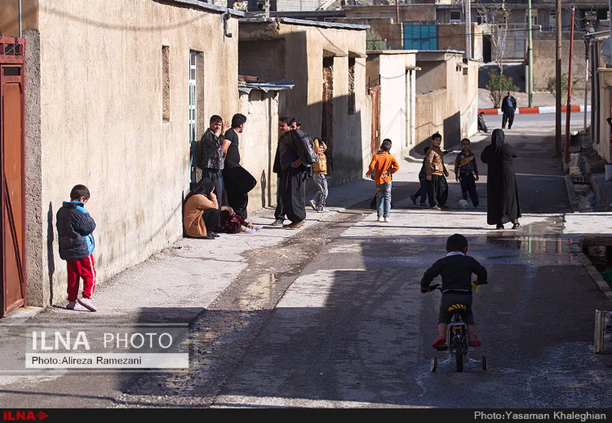 زندگی در حدفاصل بیکاری و خودکشی 