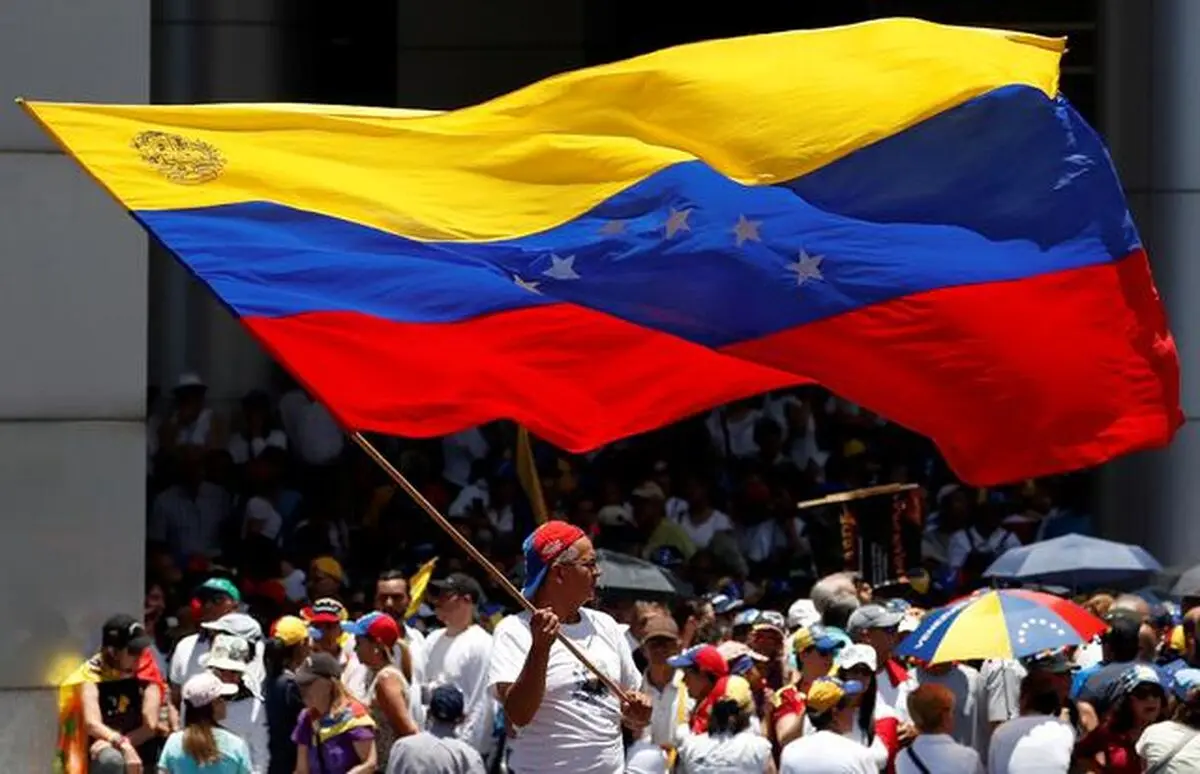 Venezuelans rally to demand power, water and end to Maduro