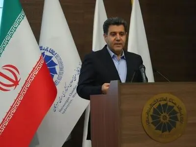 راه‌حل‌های اقتصادی در جامعه وجود دارد اما سیاست‌گذاران به آن‌ها گوش نمی‌دهند