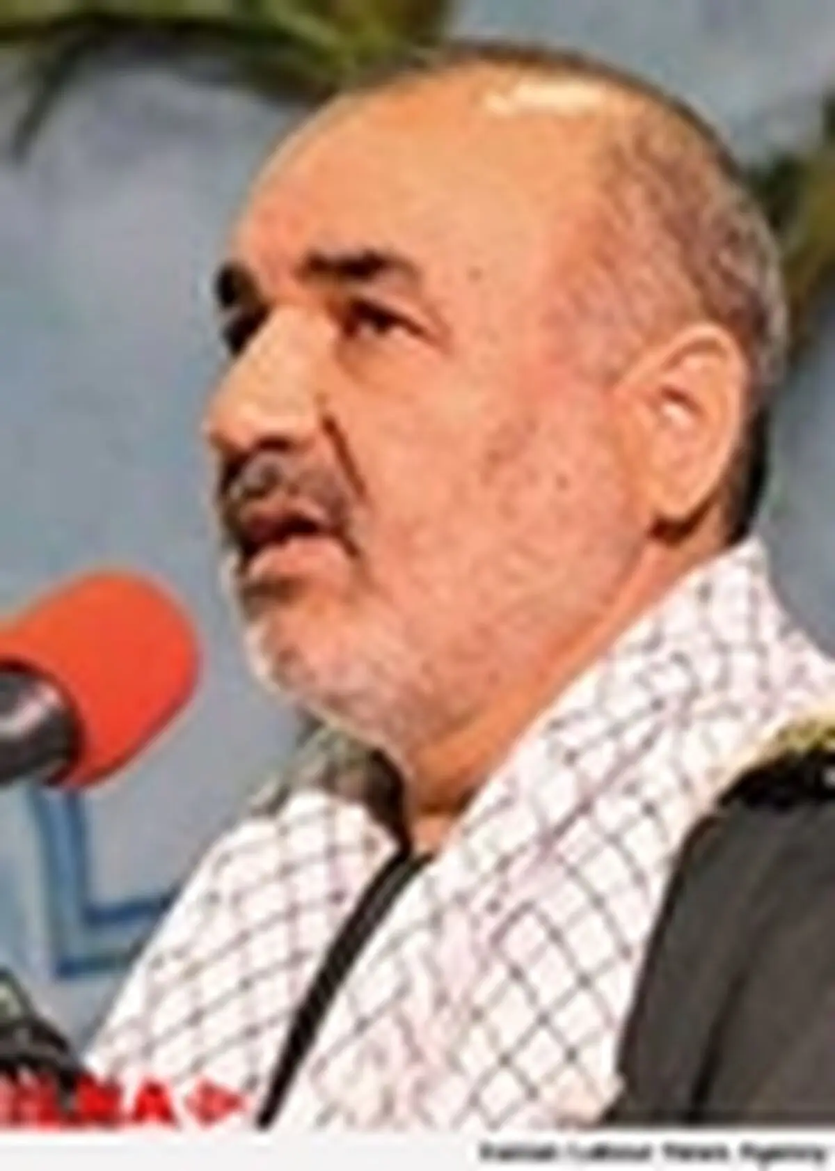 نظام جمهوری اسلامی در تمامی جبهه‌ها با دشمن در حال ستیز است