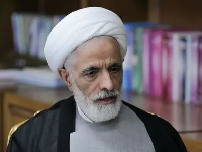 معاون حقوقی رئیس‌جمهور به امین‌زاده تسلیت گفت