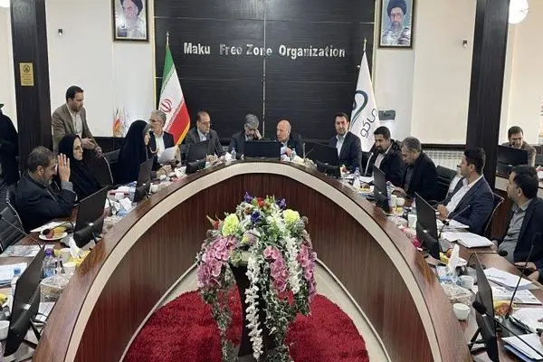برگزاری چهارمین نشست کمیته قضایی حمایت از سرمایه‌گذاری در ماکو / ماکو، گلوگاه اقتصادی استان