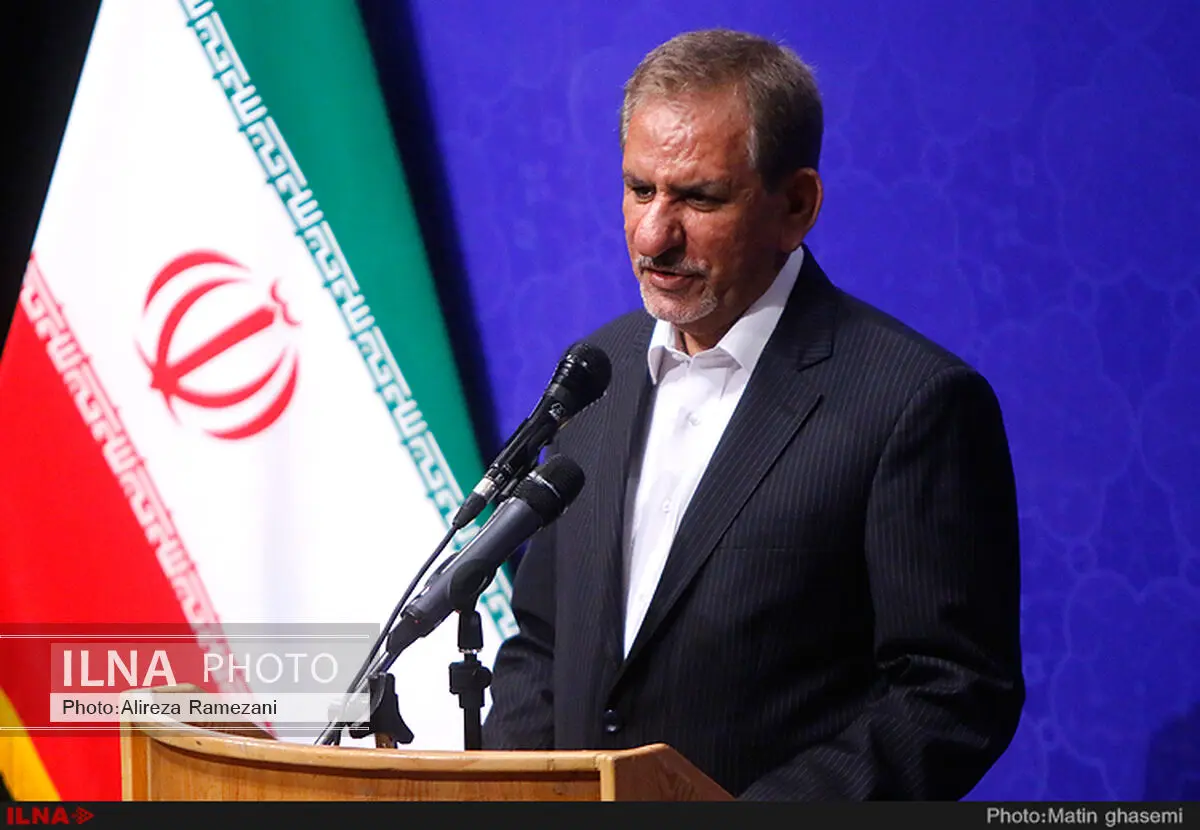 افرادی با قلدری معوقات بانک سرمایه را نمی‌دهند/ فساد این دولت و آن دولت ندارد