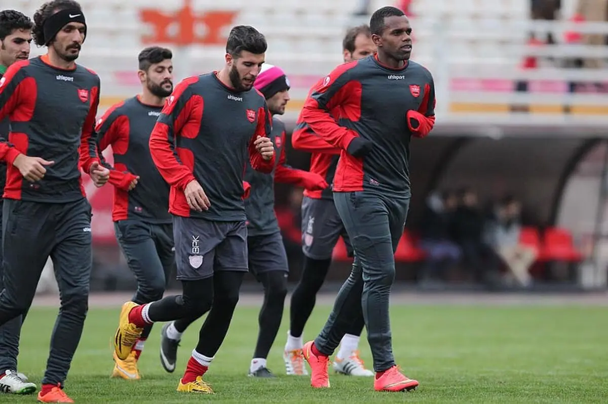 پرسپولیسی‌ها با بازوبند مشکی برابر سایپا به میدان می‌روند