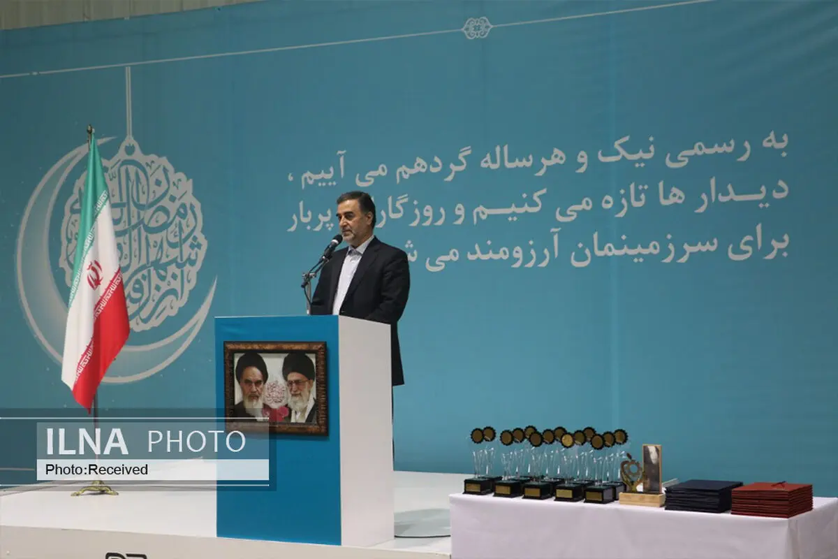 مدیران استان برای حل مشکلات جامعه کارگری پای کار باشند/ مشکلات استان باید در فضای مدیریت حرفه ای مرتفع شود