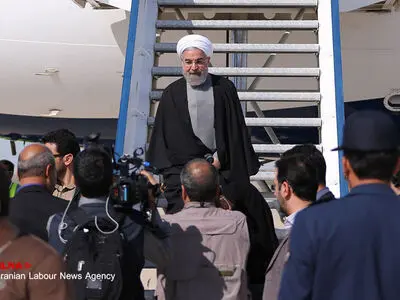 برنامه‌های دولت برای توسعه کردستان در این سفر تشریح می‌شود