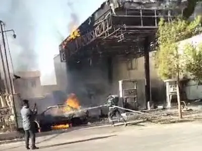 نقص فنی علت آتش سوزی در جایگاه سوخت مهرجرد میبد