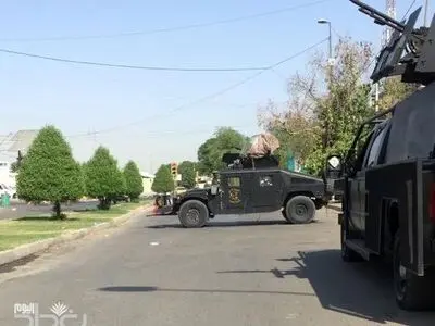 عملیات تفتیش نیروهای مبارزه با تروریسم عراق برای شناسایی عوامل شلیک راکت به منطقه سبز بغداد

