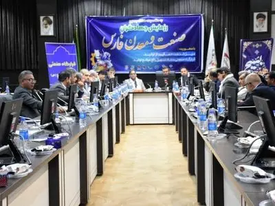 بررسی مشکلات بیش از ۲۰ واحد صنعتی و معدنی در شیراز