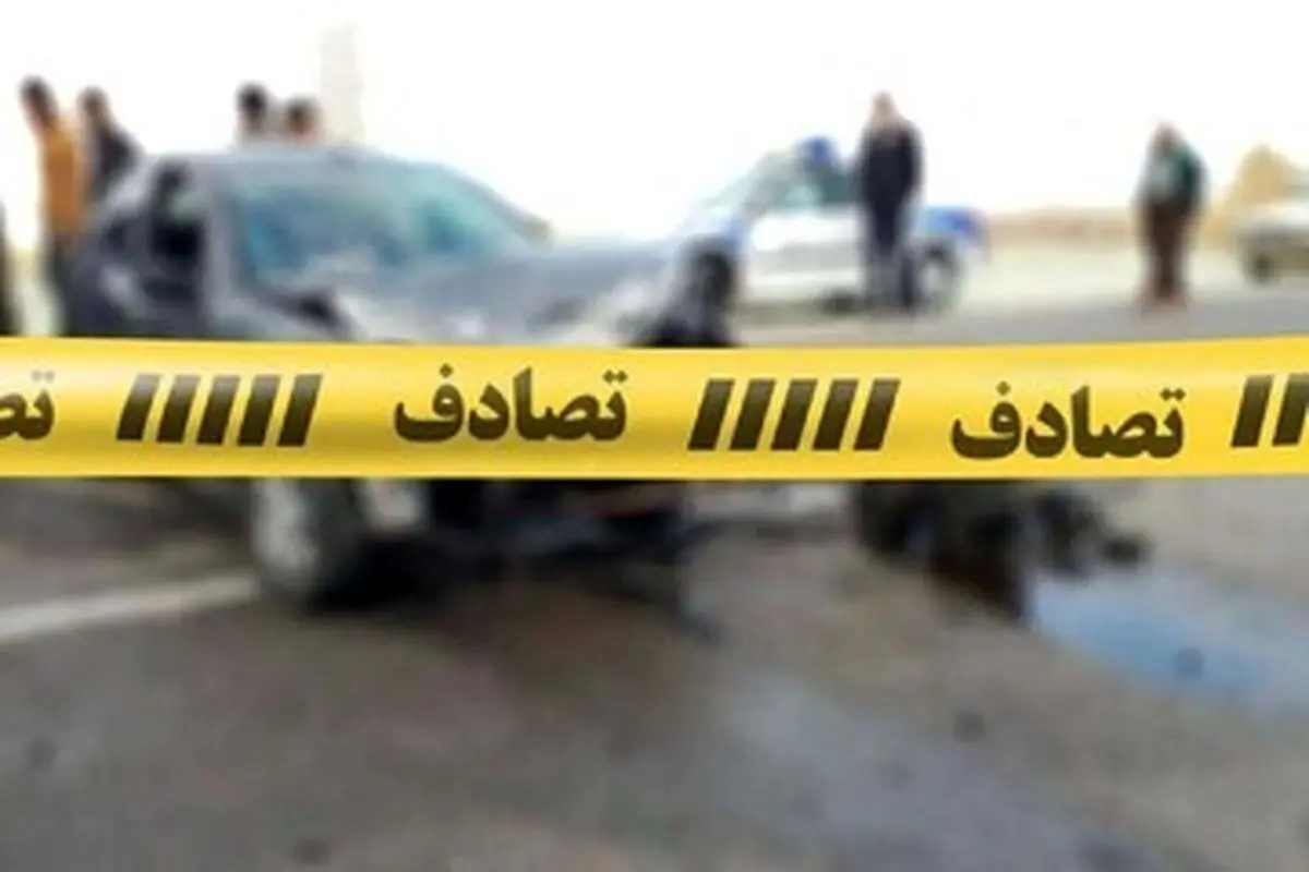 ۳ مصدوم در پی برخورد اتوبوس با نیسان در محور قزوین به تهران