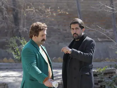 «سیاه چاله» در کنار طنز به مسایل روز جامعه پرداخته/ تحمل طنز نداریم