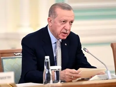 تام باراک: اردوغان ممکن است در سازماندهی یک نشست چهارجانبه با پوتین، ترامپ و زلنسکی موفق شود