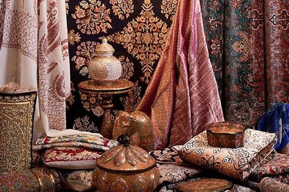 کاهش 23 درصدی صادرات تجمعی صنایع‌دستی و فرش دستباف استان مرکزی