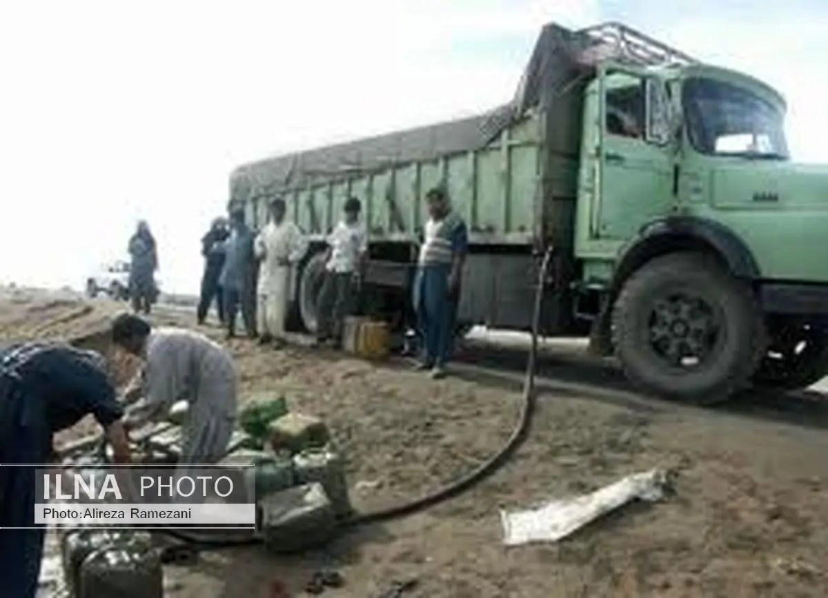 کارتهای سوخت حذف نمیشوند/ بازارچههای مرزی قاچاق گازوئیل را کاهش دادند