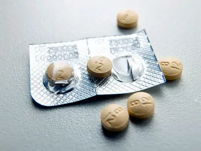 کمبود این ویتامین باعث ترک خوردن پوست لب می‌شود