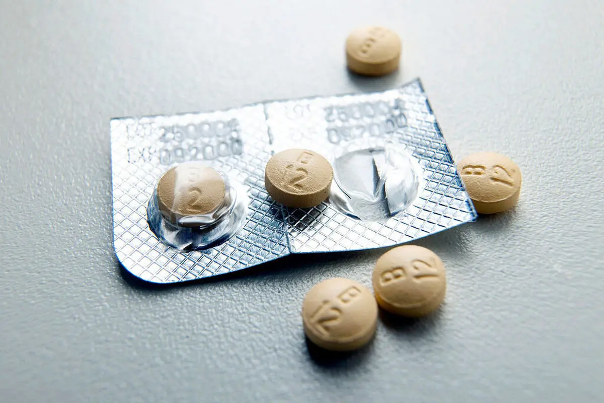 کمبود این ویتامین باعث ترک خوردن پوست لب می‌شود