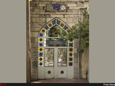 بازدید از مزار فروغ ممنوع