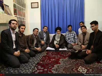 دیدار اعضای سازمان جوانان حزب اسلامی کار با علمای استان قم
