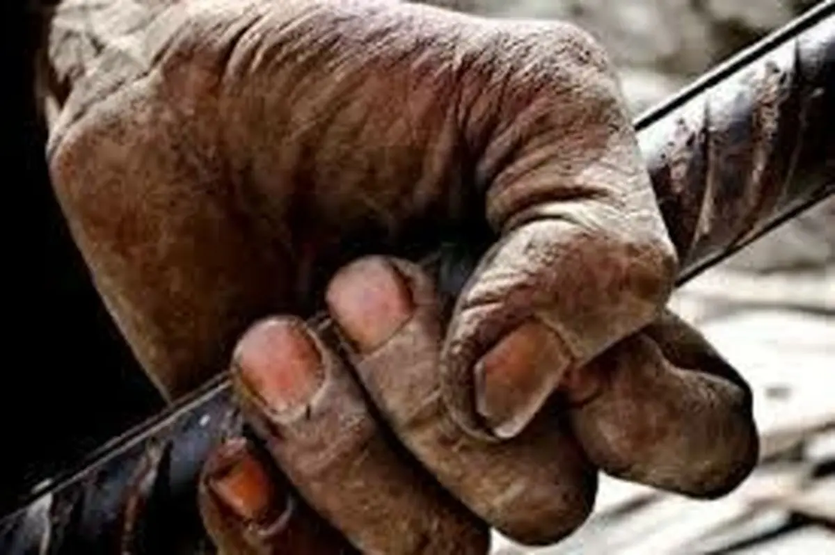 ضرب و شتم کارگر سالمند در اداره کار ارومیه زنگ خطر برای امنیت مراجعان است