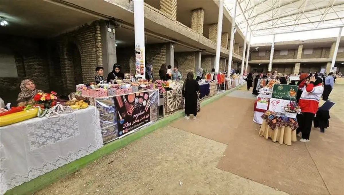 برگزاری نمایشگاه دستاوردهای بومی و محلی «بهار در بهار» با حمایت فولاد مبارکه