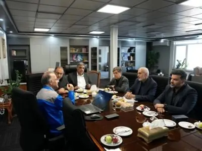 بازدید نمایندگان مجلس از ایران‌خودرو؛ روایت نزدیک از واقعیت‌های تولید