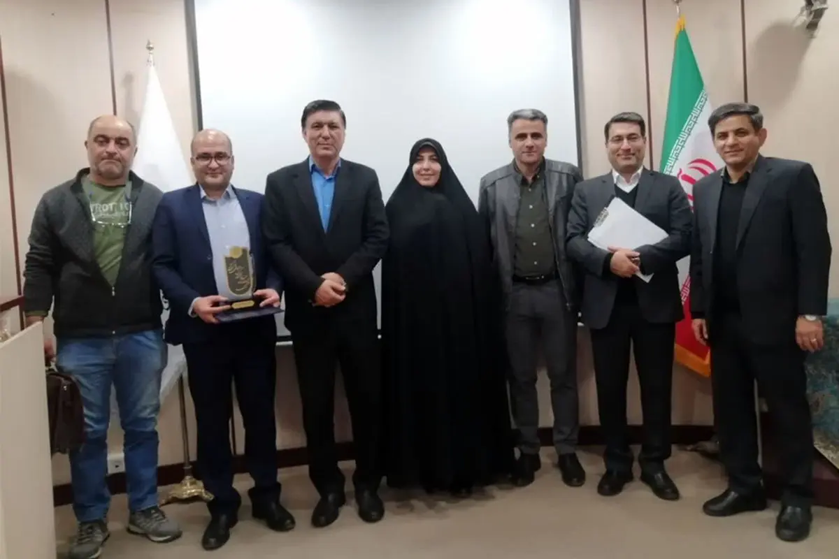 تقدیر از طرح دهیاری هیر در هفتمین جشنواره طرح‌های برگزیده دهیاری‌ها